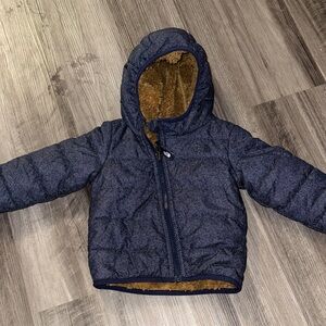 The North Face reversible baby boys navy high pile fleece brown 2T Mount chimbo